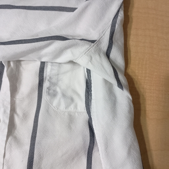 Grayson Grey and White Striped The Hero Button Down Shirt Size 02 Small - Picture 9 of 13